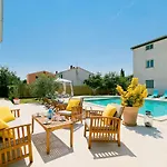 Noa Сasa de vacaciones Pula