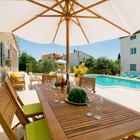 Noa Apartament
