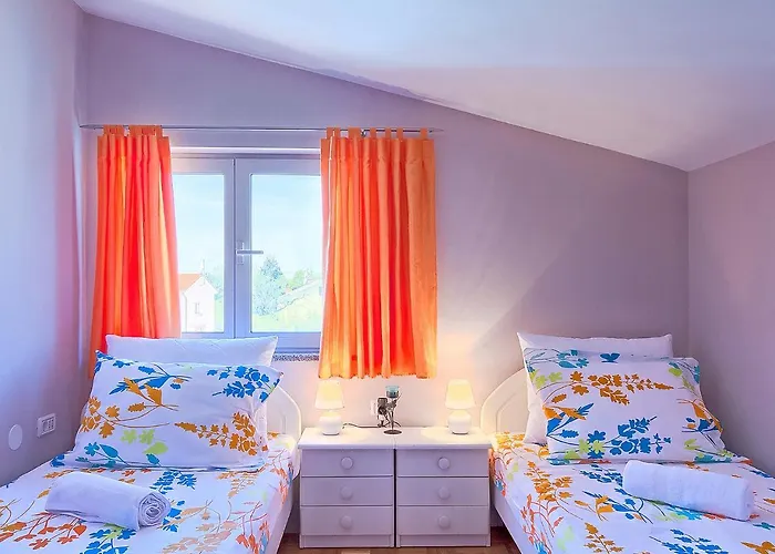 Noa Holiday home *